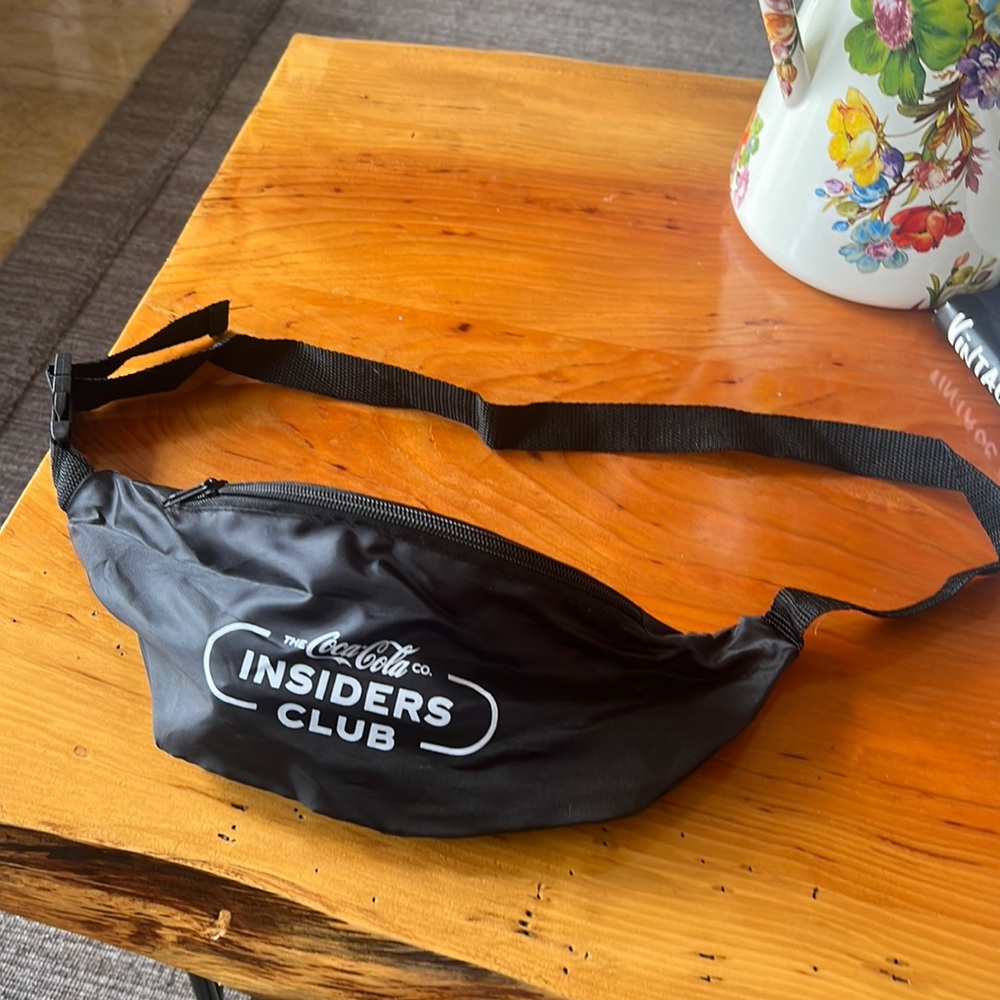 Coca Cola insiders club Fanny pack - 2021 édition